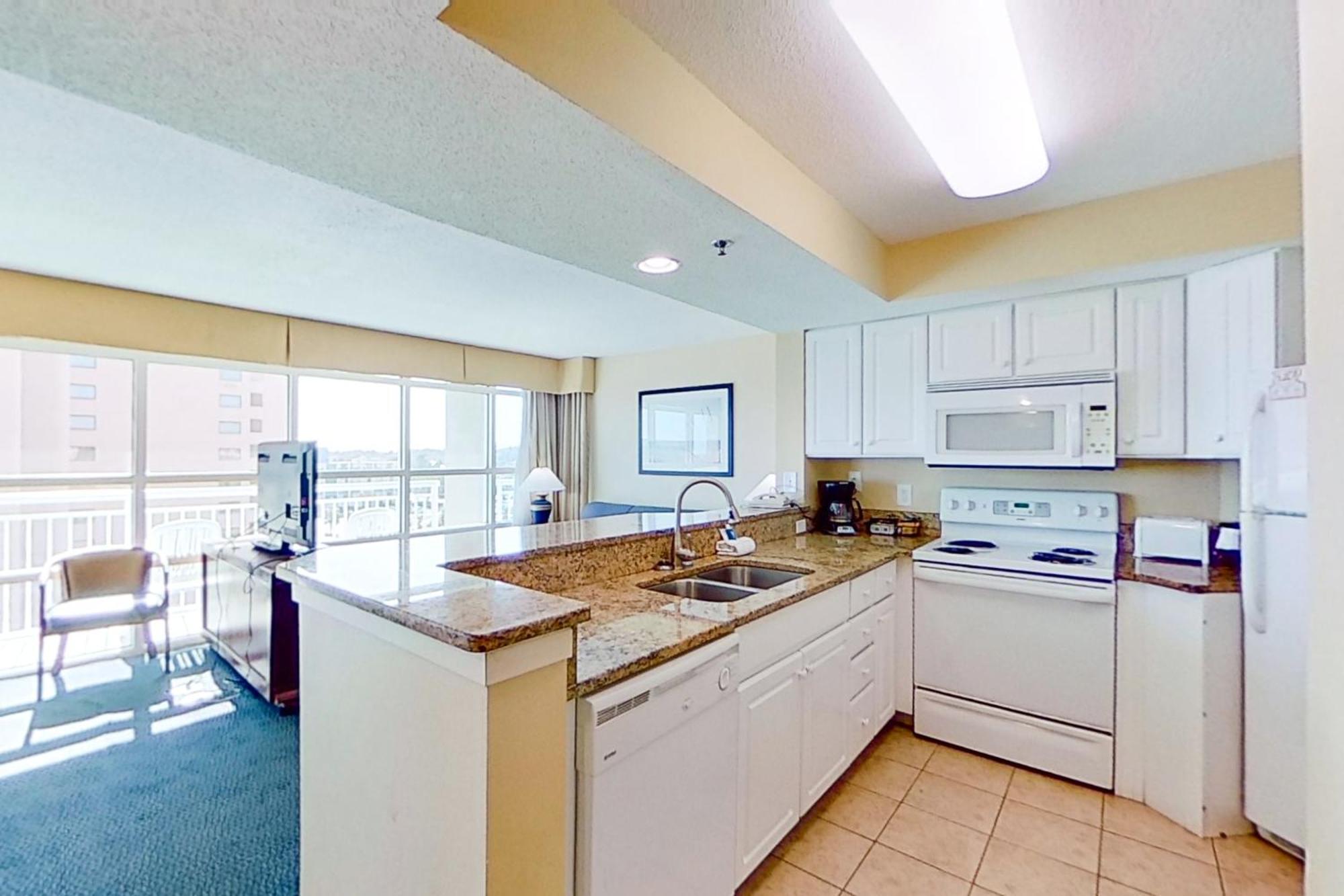 Carolinian Beach Resort Миртл-Бич Экстерьер фото